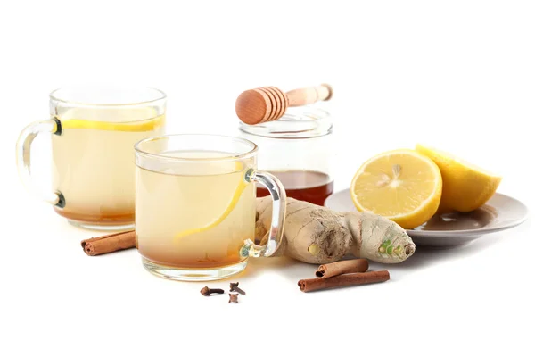 Zázvorový čaj s medem, citrónovou a koření — Stock fotografie