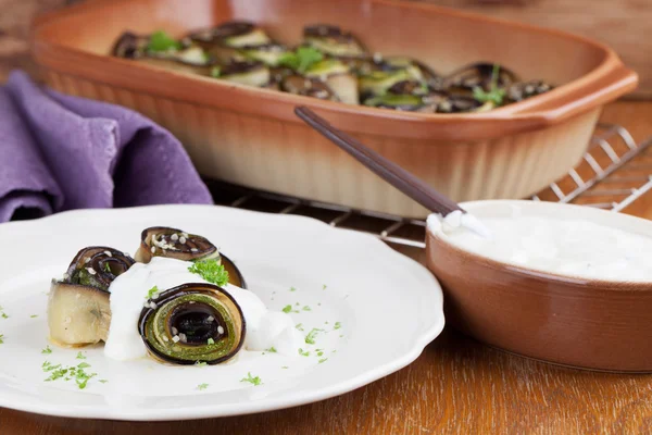 Baked eggplant and zucchini — Stock Photo, Image