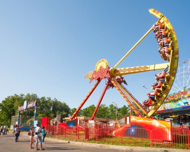 insanlar ve carousel