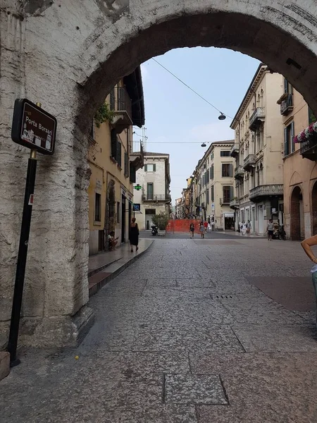 Vista Strada Verona Porta Borsari — Foto Stock
