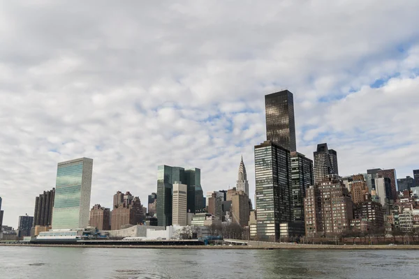 Línea del horizonte de Manhattan —  Fotos de Stock