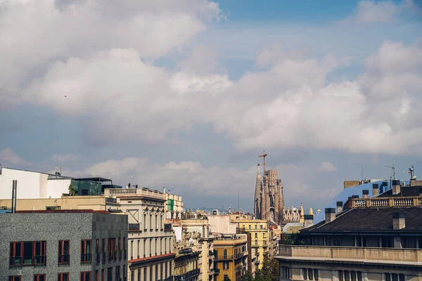 Vertikální Pohled Letecký Záběr Barcelonské Ulice Passeig Gracia Slavnou Bazilikou — Stock fotografie