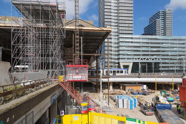 THE HAGUE - SEPTEMBER 05: Building activities at the new central — Stock Photo, Image