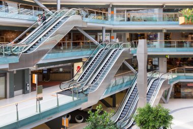 insanlar Hollandalı kapalı alışveriş merkezi villa arenada alışveriş