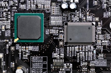 anakart üzerinde entegre mikroçip