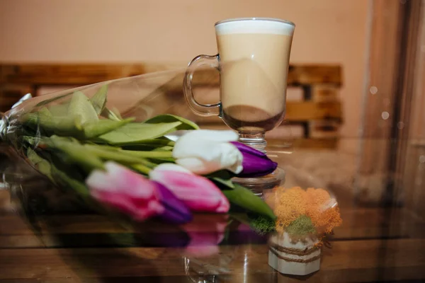 Cup Coffee Foam Tulips — Stock Photo, Image