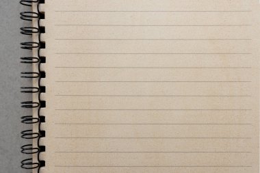 Kağıt parçası. doku sayfası, desenli not kağıdı ya da defter parçalama kağıdı. Kağıt kırıntıları. örüntü ve arka plan. Düz yat. en üstteki görünüm