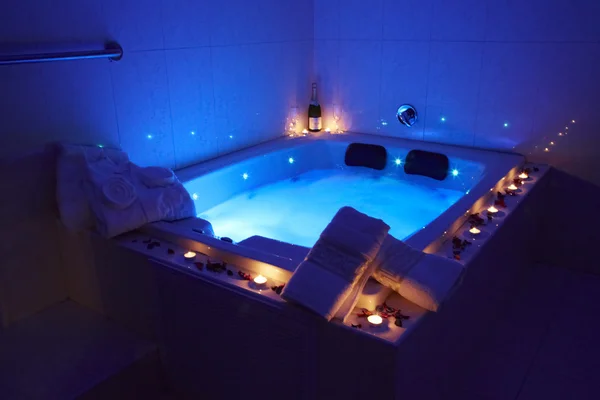 Spa and jacuzzi — Stock Photo, Image