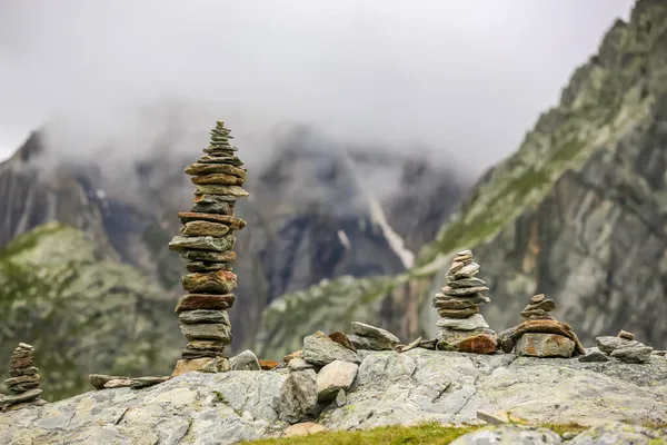 Pedras Zen Empilhadas Altas Montanhas — Fotografia de Stock