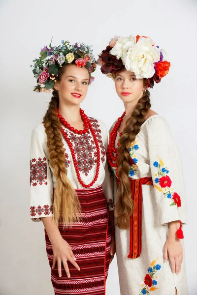 Two Beautiful Ukrainian Girls National Costumes Vyshyvanka Studio Shoot White — Stock Photo, Image