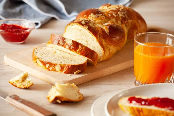 Brioche Almonds Organic Strawberry Jam — Stock Photo, Image