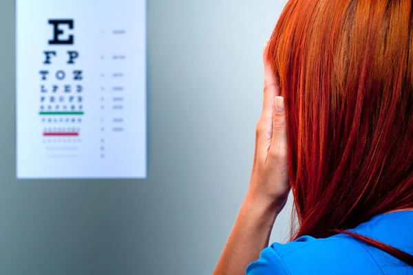 Eye examination — Stock Photo, Image