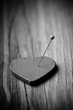 kalp kavramı Sevgililer günü sahnede yalan