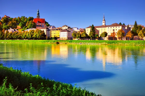 Nasyp salzach w Salzburgu — Zdjęcie stockowe