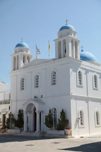 Церковь на острове Парос — стоковое фото