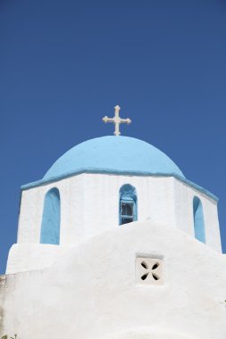 paros Adası Kilisesi