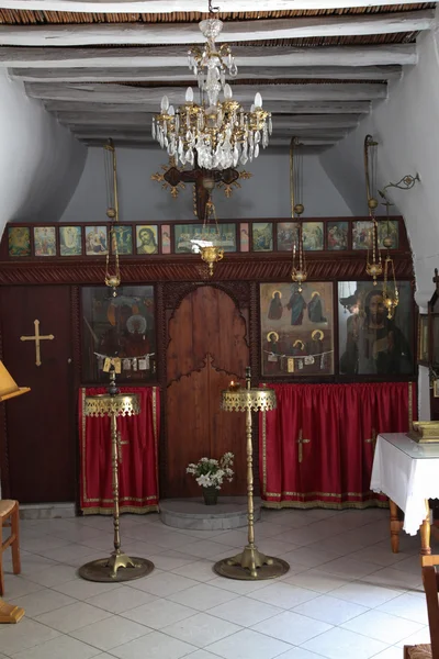 Innerhalb einer orthodoxen Kirche — Stockfoto