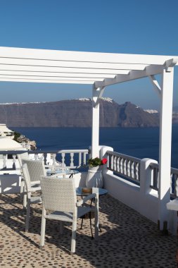 otel ve romantik balkon santorini Adası