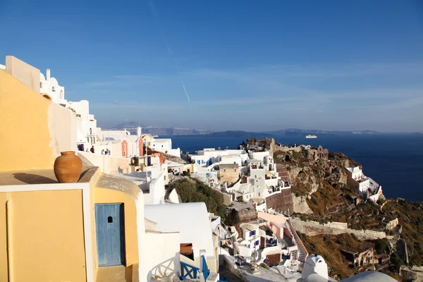 Oia na ilha de Santorini nas Cíclades — Fotografia de Stock