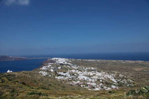 Oia sull'isola di Santorini nelle Cicladi — Foto Stock