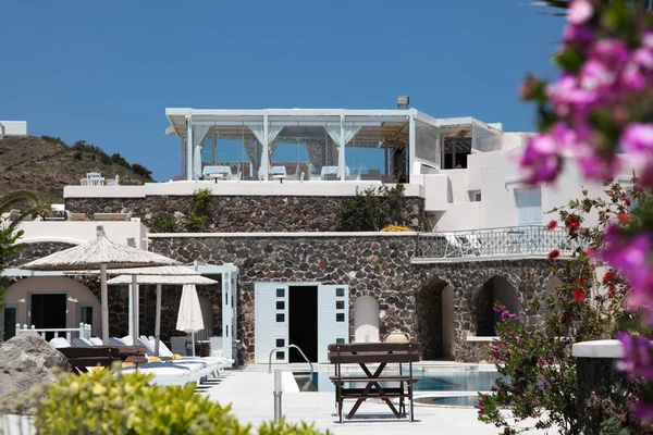 Villa auf der Insel Santorini — Stockfoto