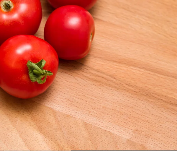 Reife rote Tomaten Hintergrund — Stockfoto