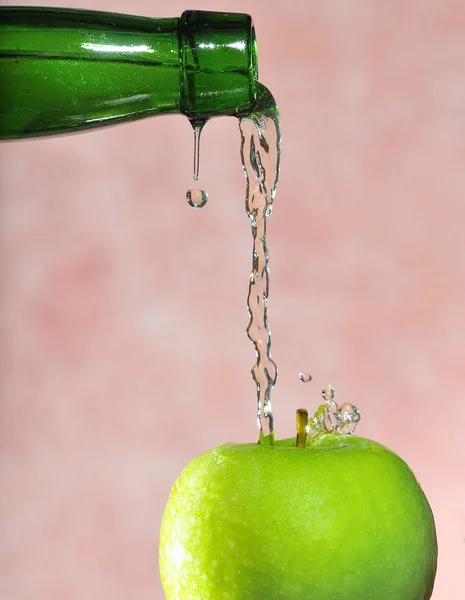 Elma şarabı.. — Stok fotoğraf