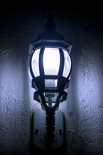 Éjszakai utcai lámpa — Stock Fotó