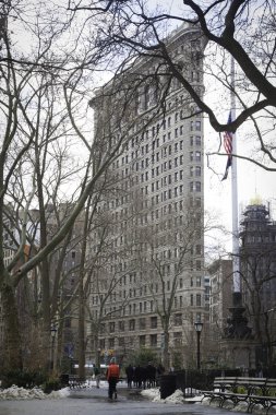 madison square park - flatiron arka planda kışın