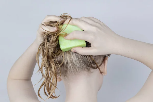 Solid Hair Shampoo Close Blonde Girl Bathroom Which Lathers Her — стоковое фото