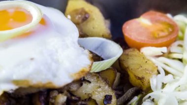 Tiroler grostlle yumurta ile