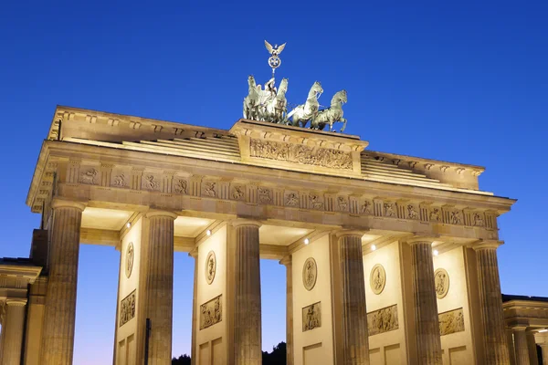 Berlin Porte de Brandebourg au crépuscule — Photo