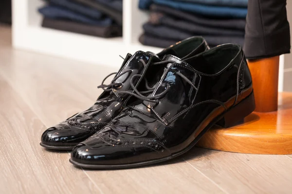 Ein Paar Lederschuhe — Stockfoto