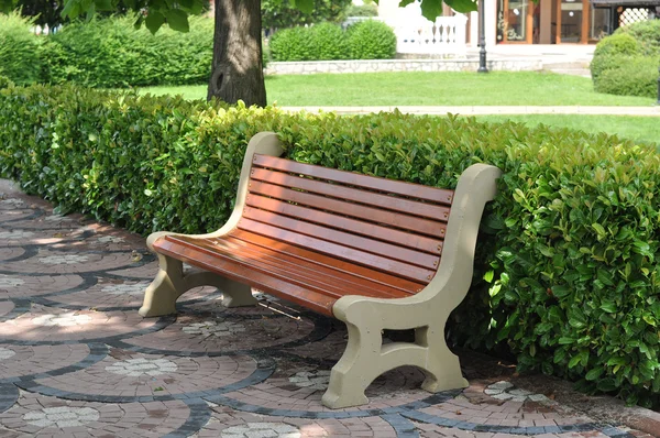 Bench at a park. — Stock Photo, Image