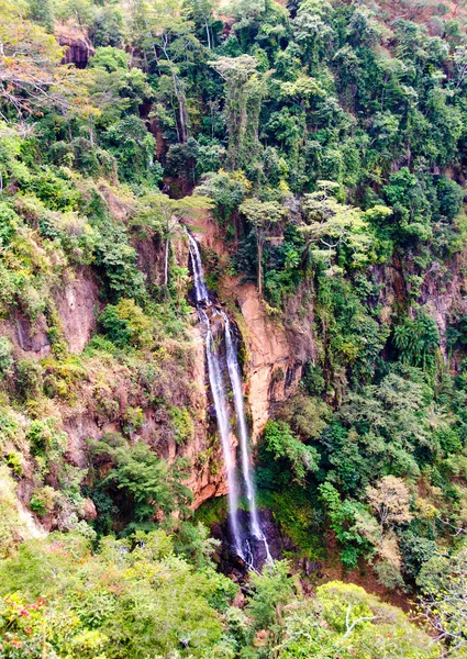 Aussichtspunkt der Manchewe Falls - langer Wasserfall — Stockfoto