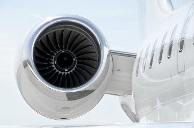 lüks özel uçak - Jet motoru bombardier