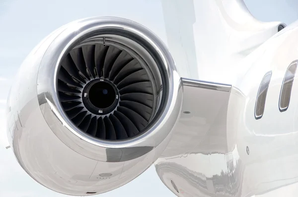 Реактивний двигун на приватному літаку - Bombardier — стокове фото