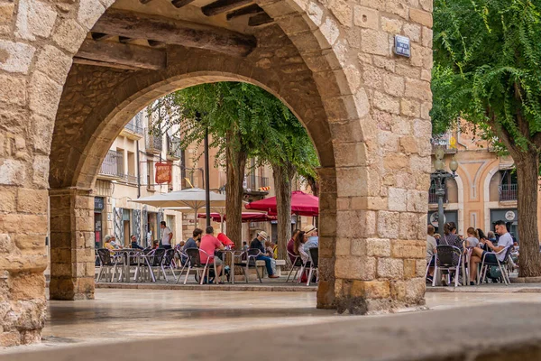 Montblanc España Septiembre 2021 Antigua Calle Con Gente Casco Histórico — Foto de Stock