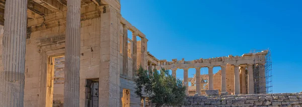 Pandroseion Sanctuary Dedicated Pandrosus Acropolis Athens Panorama — ストック写真