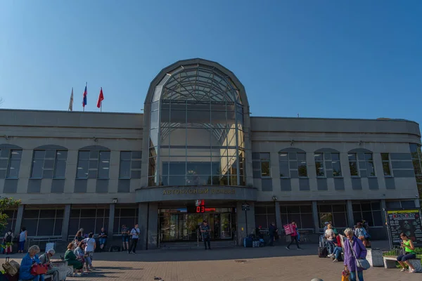 サンクト ペテルスブルグ ロシア 2022年8月27日 サンクトペテルブルクのヘルシンキ タリン ヴィラヌス リガ行きバス駅 — ストック写真