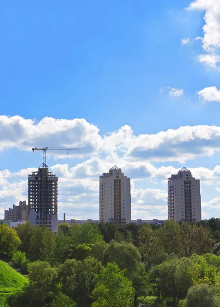 Tre flervåningshus — Stockfoto