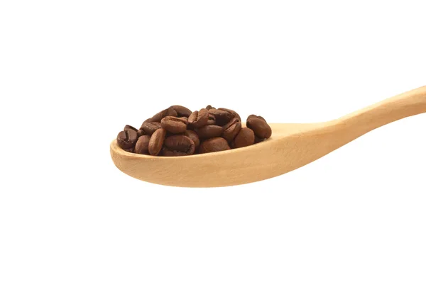 Cuchara de madera con vista lateral de granos de café —  Fotos de Stock