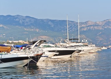 Yat ve tekne, budva'nın yatak