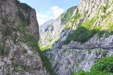 Tara river canyon Karadağ yatay