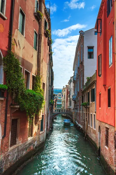 Le vecchie strade di Venezia — Foto Stock