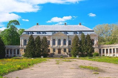 eski manor of Belarus volovich