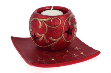 beyaz zemin üzerine mum