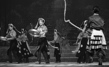 Çin Tibet etnik dans