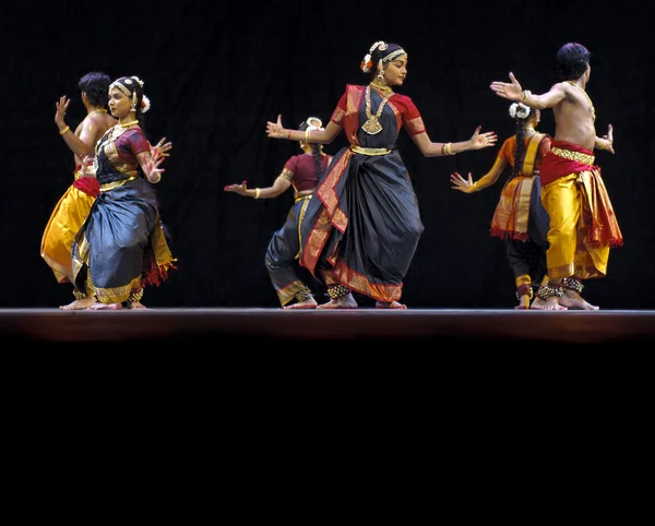 Kalakshetra indiai táncos — Stock Fotó