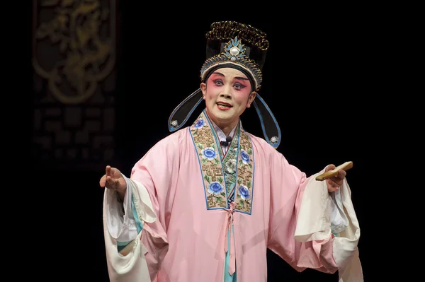 Traditioneller chinesischer Opernsänger — Stockfoto